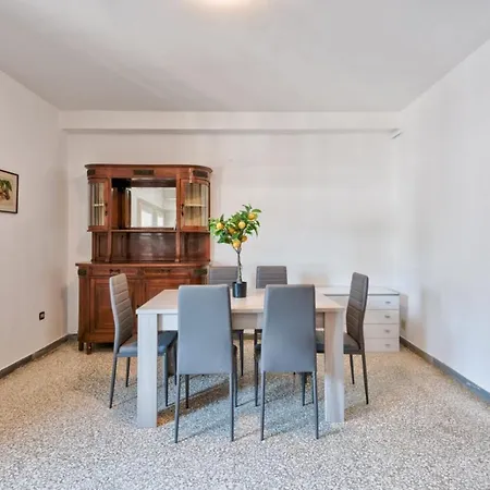 Venice H&s Apt Private With Ac & Tv * ميستر