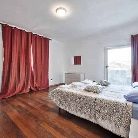بيت ضيافة Venice H&s Apt Private With Ac & Tv